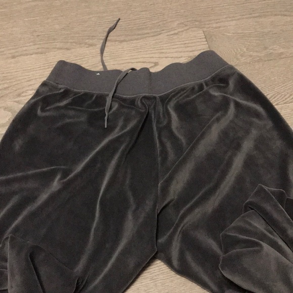 Track pants - Picture 3 of 3